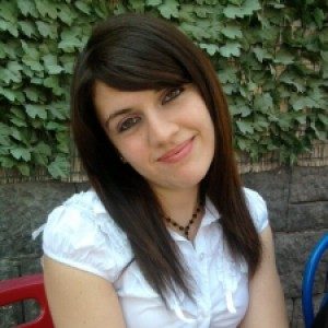 Foto di Eva, Babysitter a Belpasso