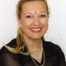 Foto di Paola, Tutor/Aiuto Compiti di Gruppo a Novara