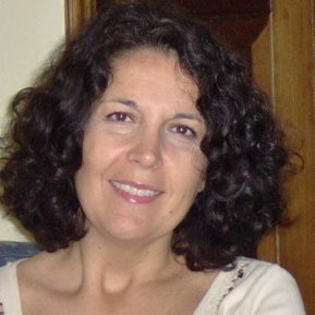 Foto di Anna, Tutor privato/Aiuto compiti a Portici