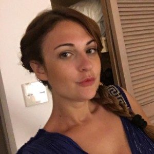 Foto di Alessia, Colf a Zeme