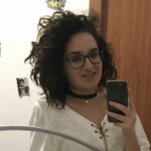 Foto di Sara, Babysitter a Massa di somma