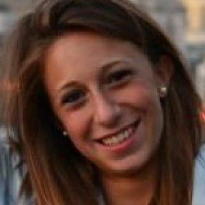 Foto di Laura, Babysitter a Vertemate con minoprio